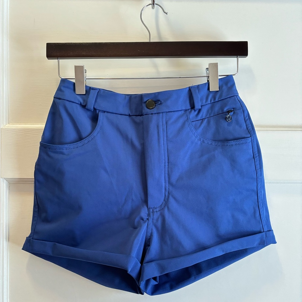 Lululemon High-Waisted Shorts Sz. 4